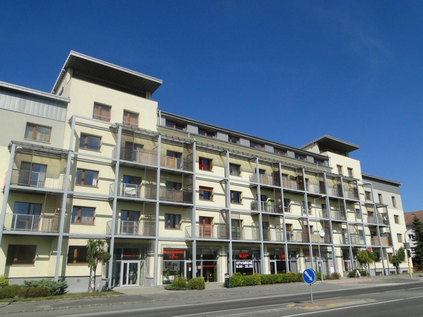 2 Room Apartment With Terrace 455, Apartmany Liptov Liptovský Mikuláš 外观 照片